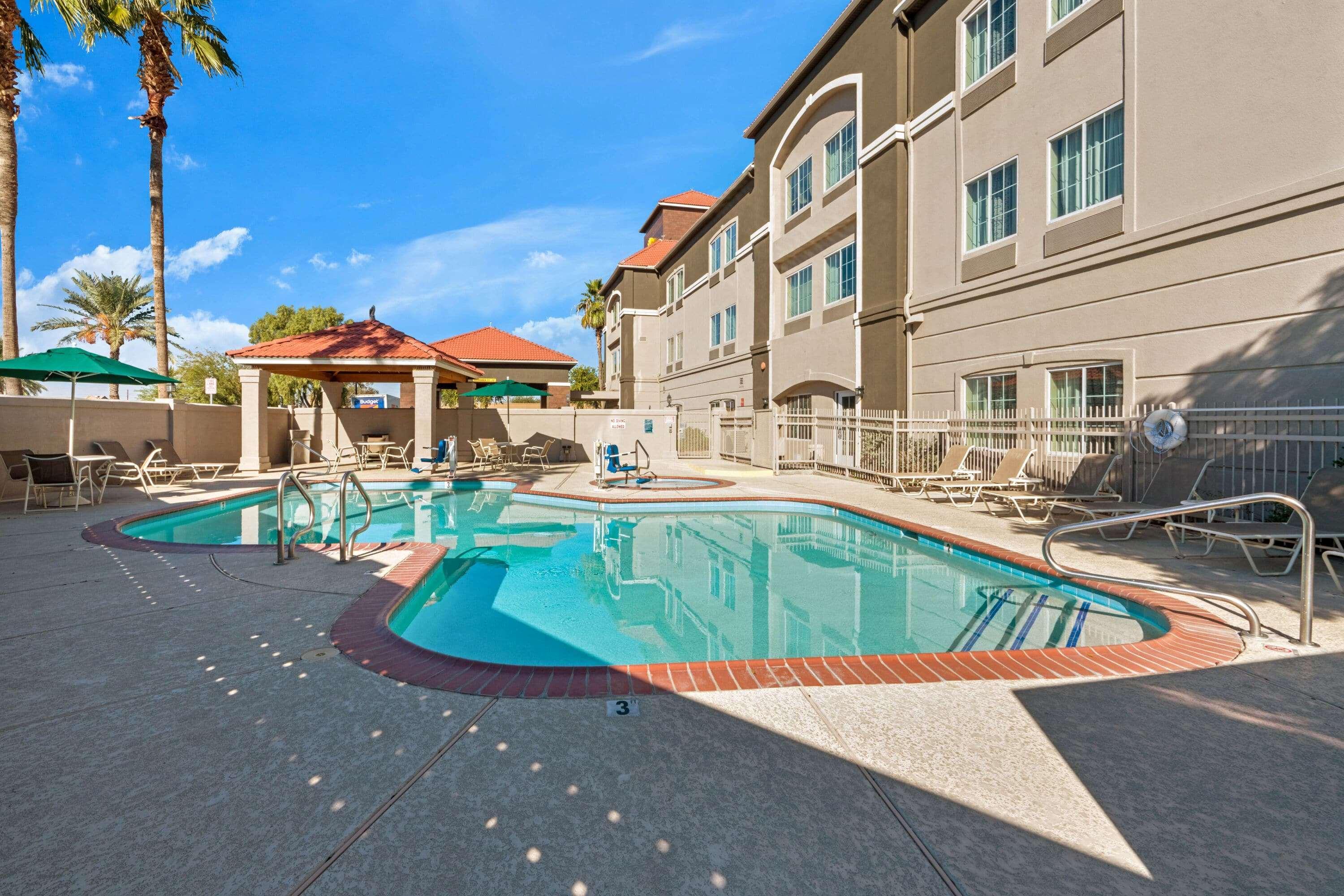 La Quinta By Wyndham Phoenix I-10 West Eksteriør billede